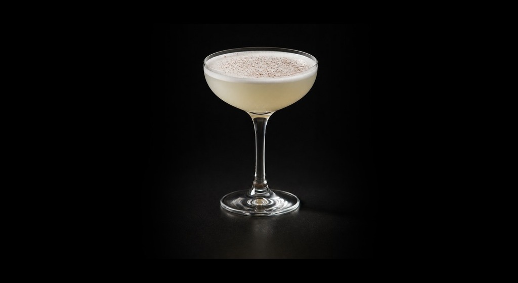 Ace Of Clubs Daiquiri cocktail on a dark studio background