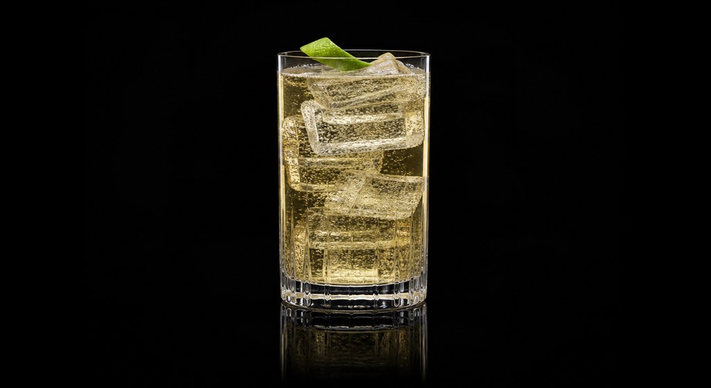 Air Mail cocktail on a dark studio background