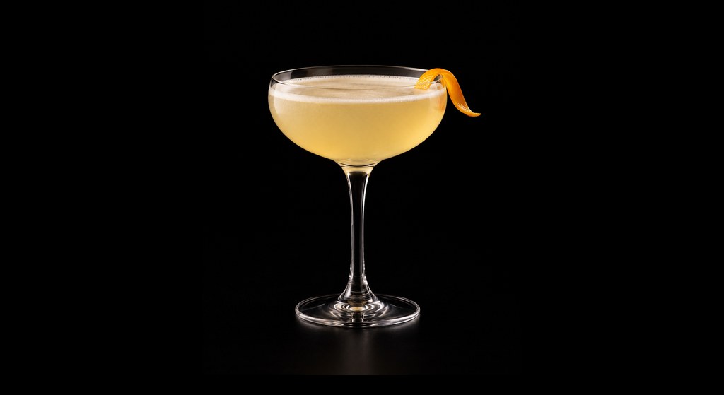 Ann Sheridan cocktail on a dark studio background