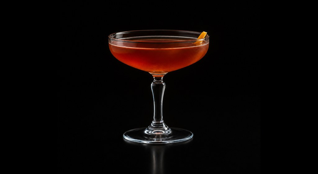 Caneflower Cocktail cocktail on a dark studio background
