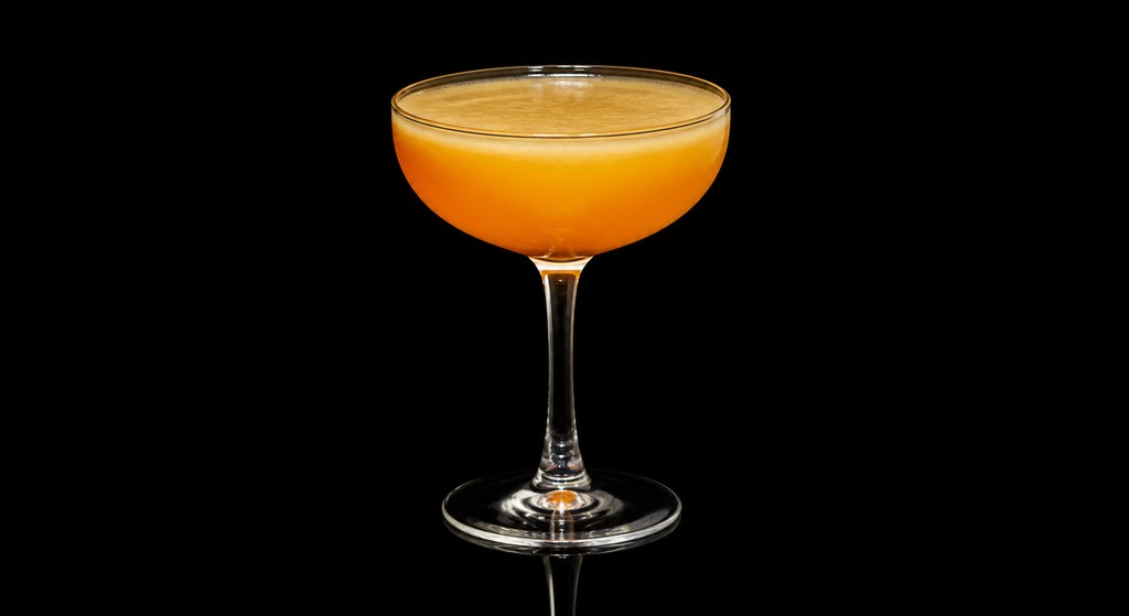 Cuban Master cocktail on a dark studio background