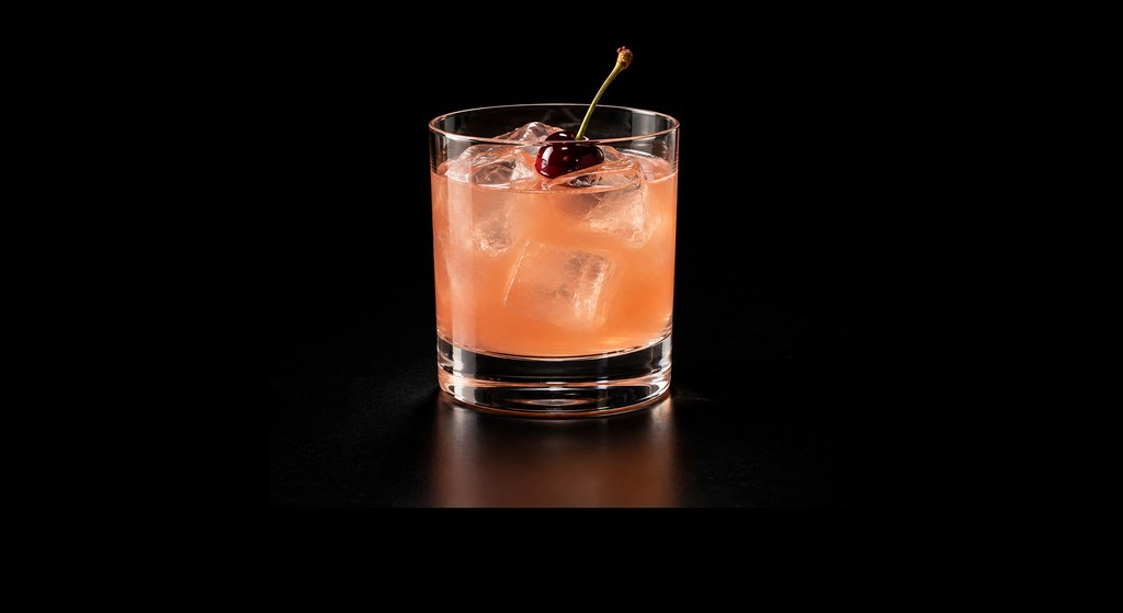 Culpeper's Papa Doble cocktail on a dark studio background