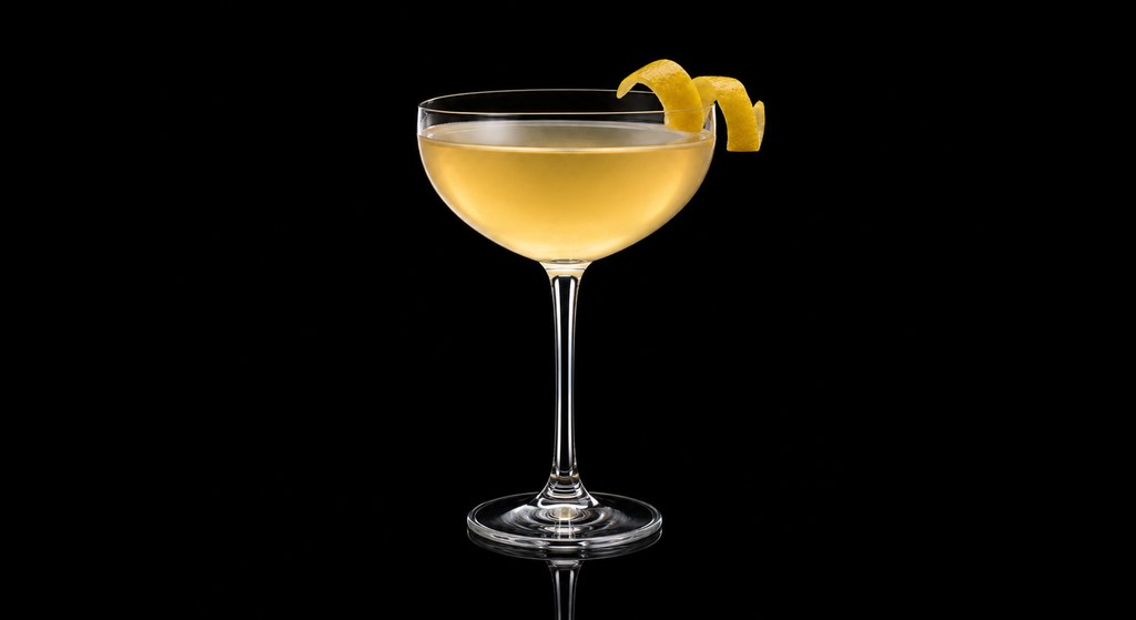 Deauville cocktail on a dark studio background