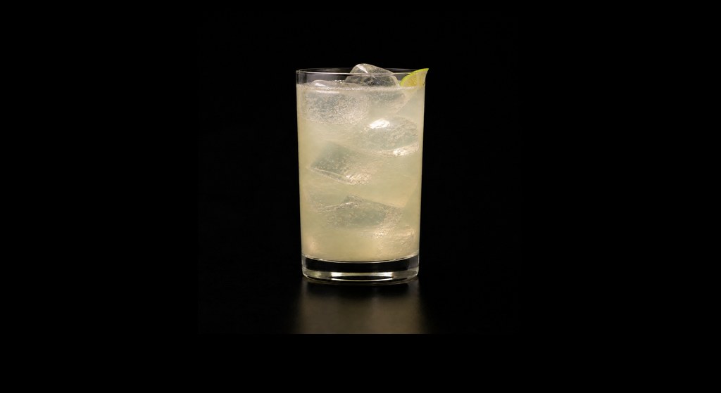 Drowned Out cocktail on a dark studio background