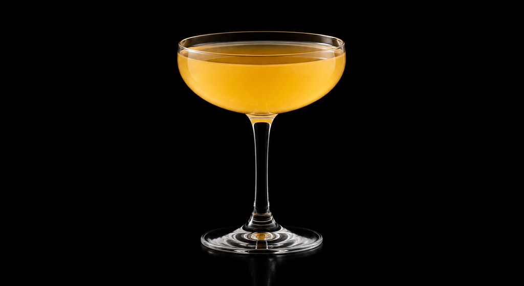 Ginger Smash cocktail on a dark studio background