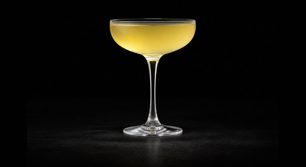 Hawaiian Cocktail cocktail on a dark studio background