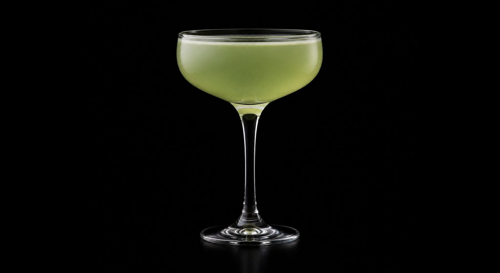 Hedge Maze cocktail on a dark studio background
