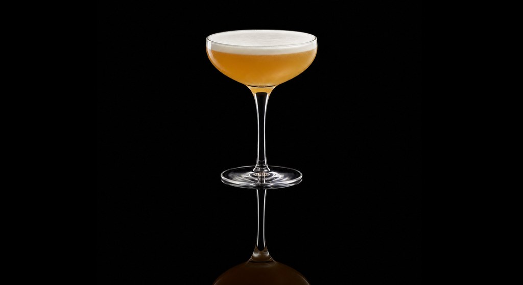 Hoopla cocktail on a dark studio background