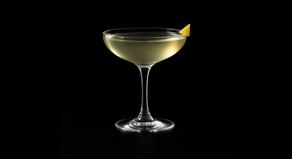 La Familia No.2 cocktail on a dark studio background