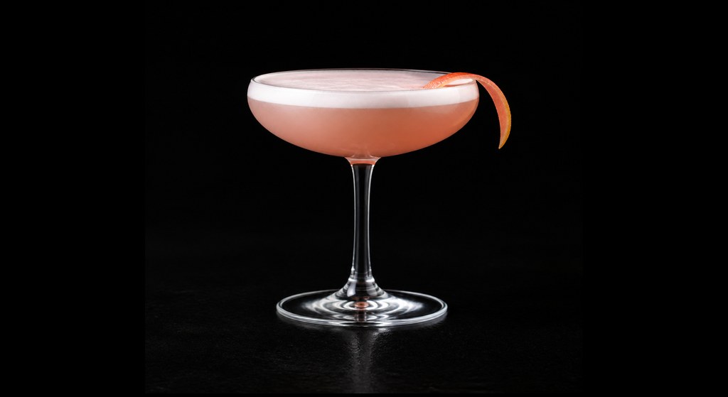 Last Call cocktail on a dark studio background