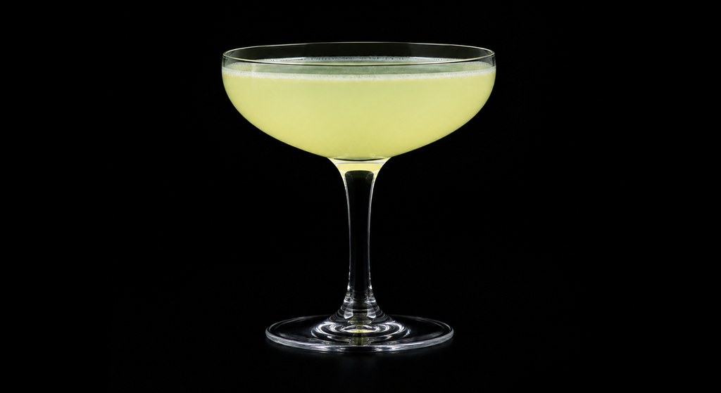 Maiden's Prayer cocktail on a dark studio background
