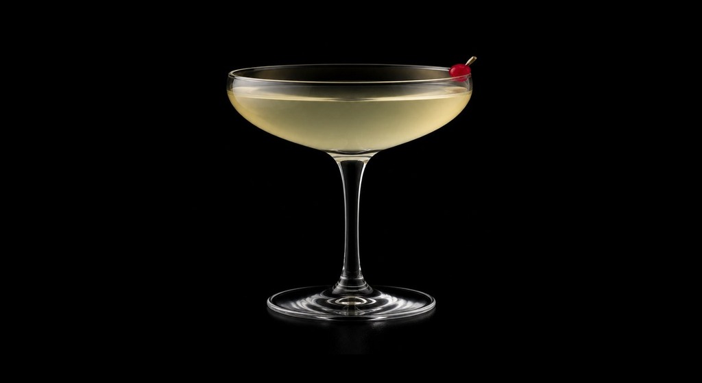 Melon Cocktail cocktail on a dark studio background