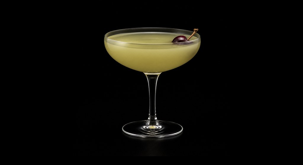 Mezcal Fix cocktail on a dark studio background