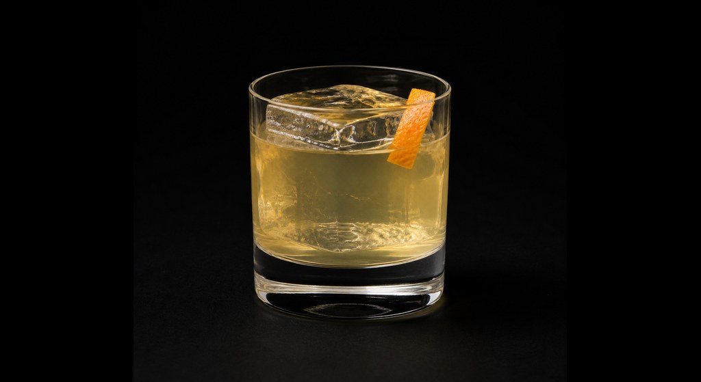 Mr. Fantasy cocktail on a dark studio background