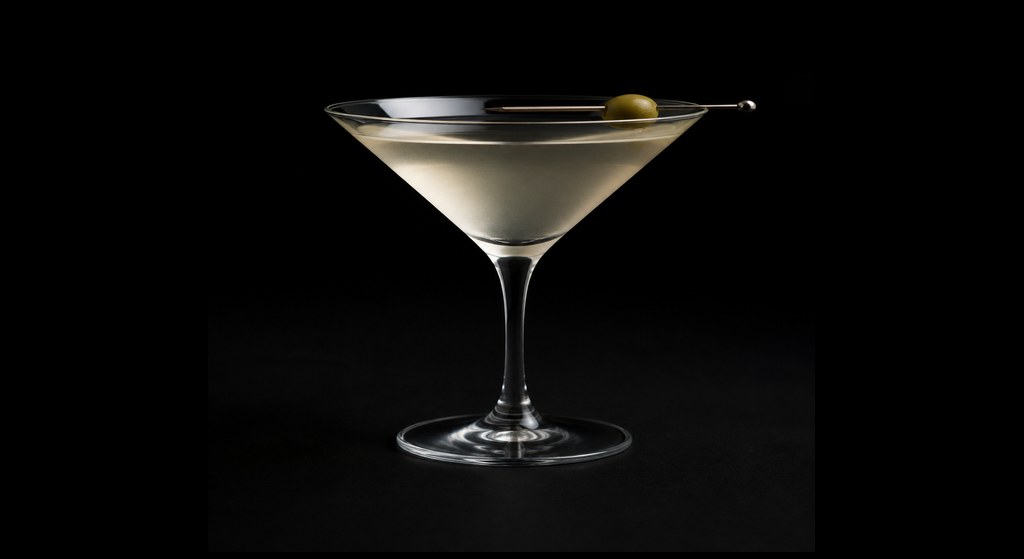 Obituario cocktail on a dark studio background