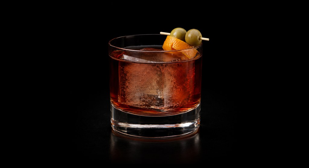 Rhum Marianito cocktail on a dark studio background