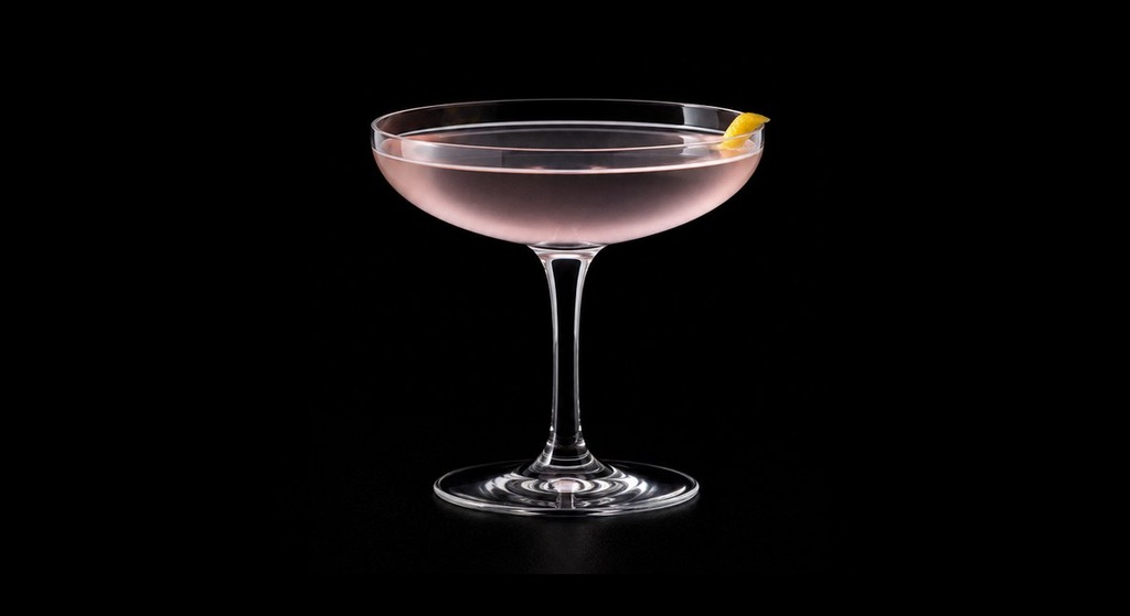 Roselyn Cocktail cocktail on a dark studio background