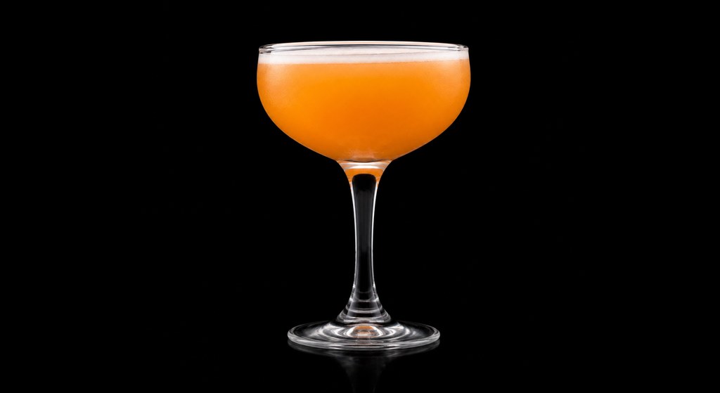 Stone Sour cocktail on a dark studio background