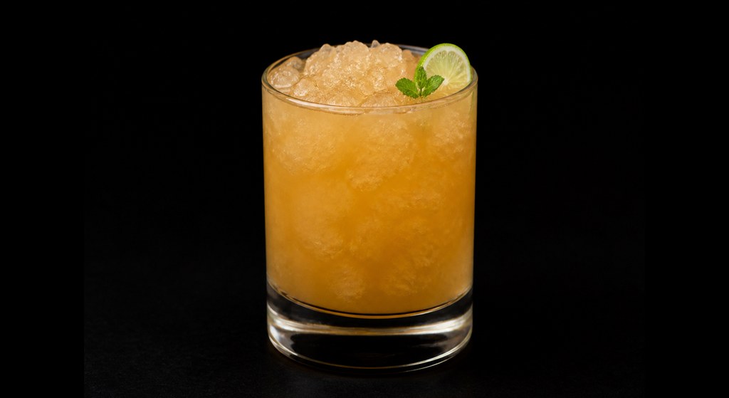 Tia Mia cocktail on a dark studio background