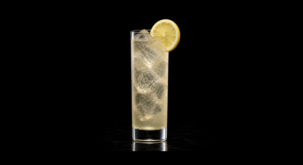 tom collins cocktail in a serving glass