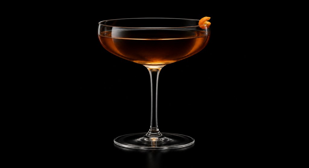 Trois Rivieres cocktail on a dark studio background