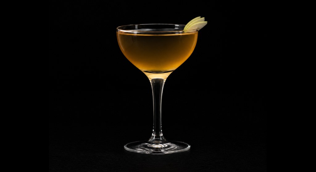 Vigilante cocktail on a dark studio background