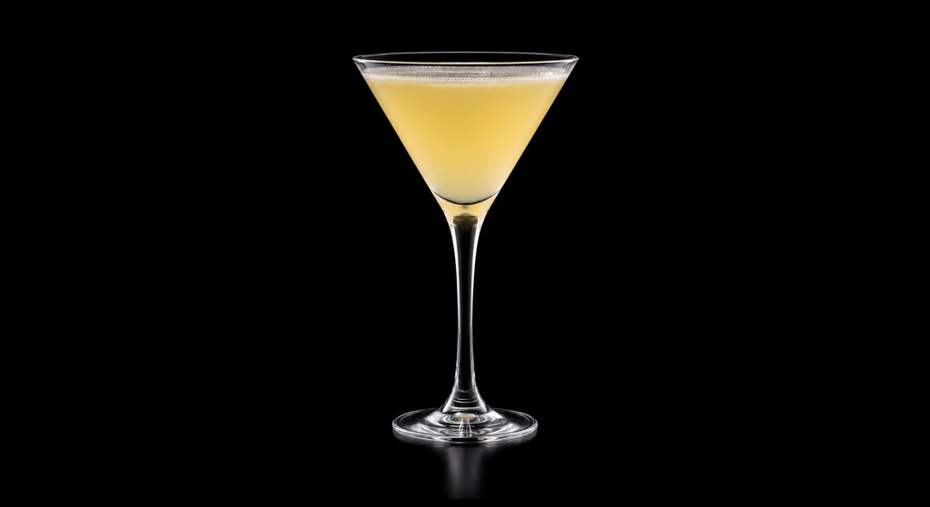 Waikiki Beachcomber cocktail on a dark studio background