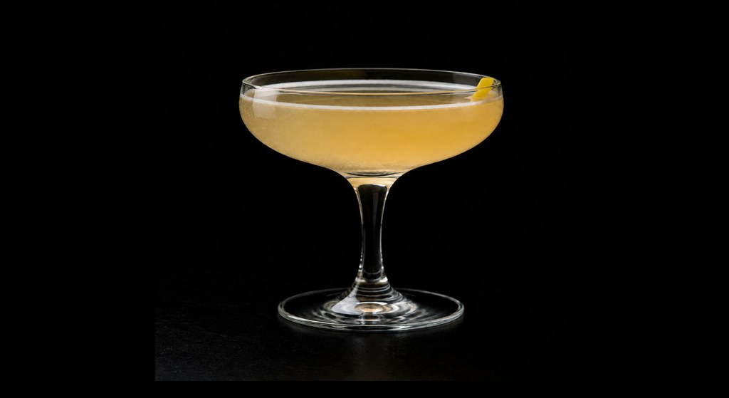 Whiskey Daisy No.3 cocktail on a dark studio background